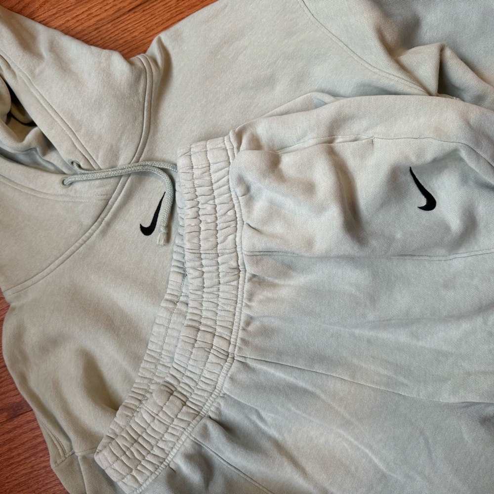 Nike sweat set